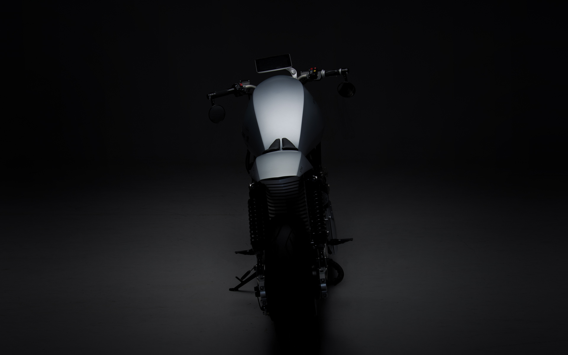 ethec_electric_motorcycle_backview