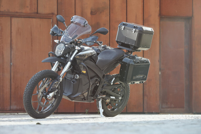 Ride with Courage:Zero Motorcycles DSR Black Forest Edition