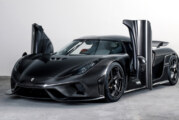 The bare-naked KNC Regera Hybrid Car by Koenigsegg