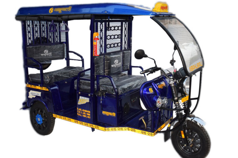 Bahubali e-Rickshaw