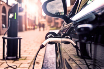 New Delhi gets 42 EV charging stations opened by Arvind Kejriwal