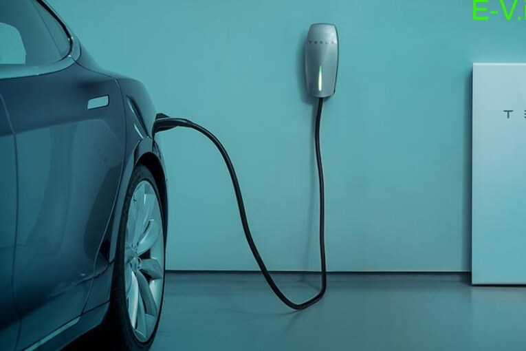 GST on EV may reduce to 5%