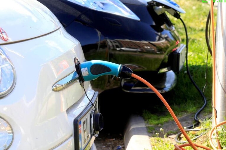 Govt targets 7 million sales of hybrid & EVs & Ashok Leyland ready with EVs strategy