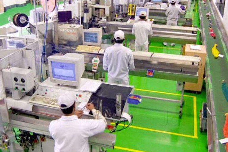 Napino partners US Co to make lithium-ion battery packs for 2W and 3W in India