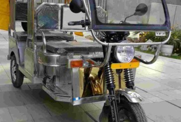 First Stainless-Steel E-rickshaw in India