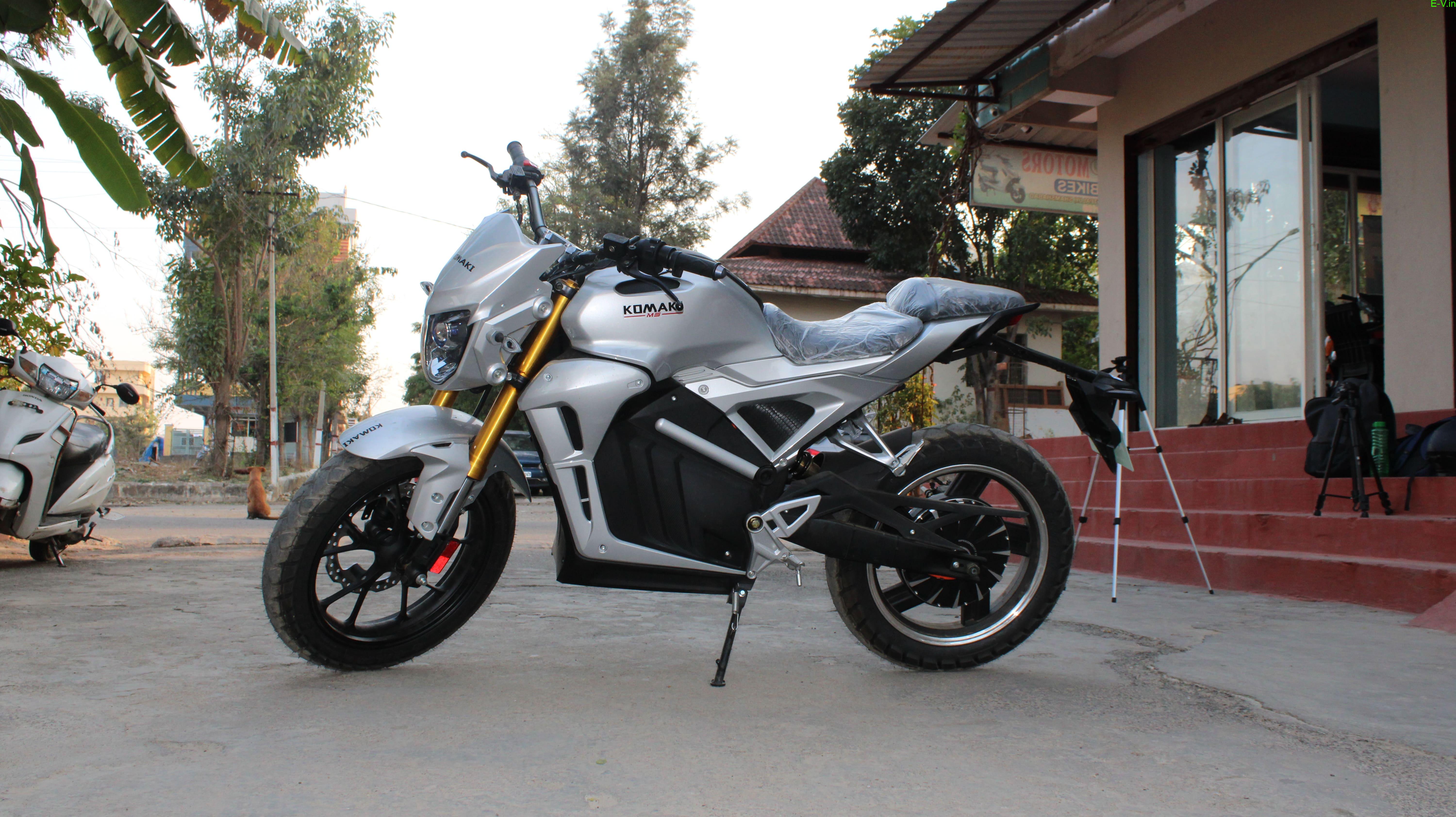 Komaki M5 sports electric bike review India's best electric vehicles