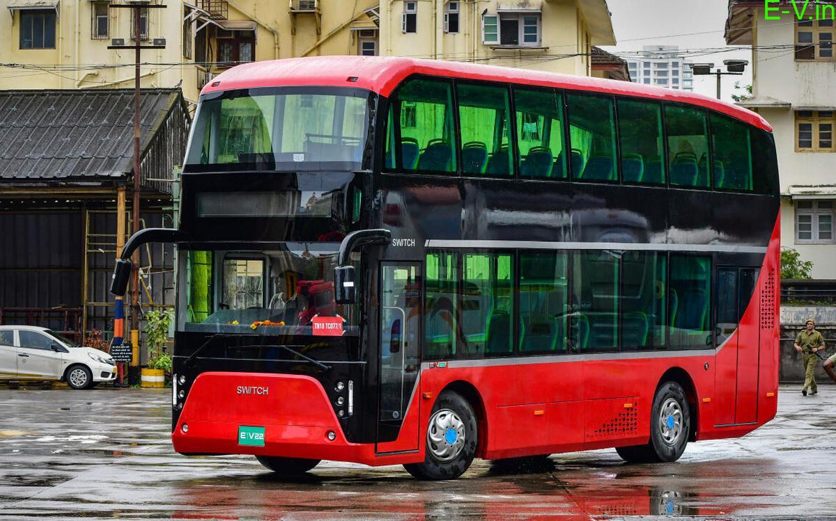 Switch Mobility provides the first EiV 22 double-deck electric bus to ...