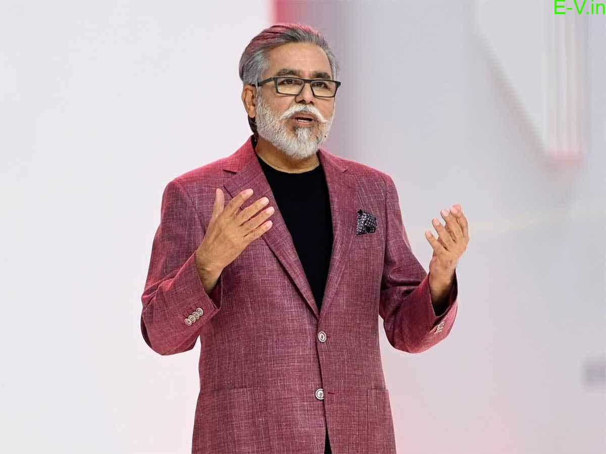 Pawan Munjal, Hero MotoCorp likely to dominate premium and electric 2Ws