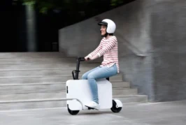 Motocompacto, Honda’s foldable electric scooter, unveiled