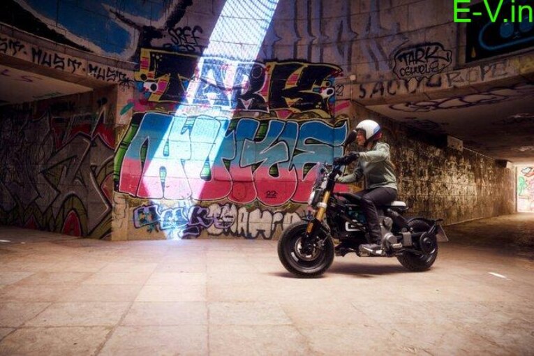 The future of urban mobility is here. Introducing the BMW CE 02 electric scooter. ⚡️🛵