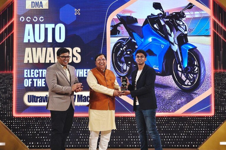 Ultraviolette F77 Triumphs at Zee DNA Auto Awards 2024
